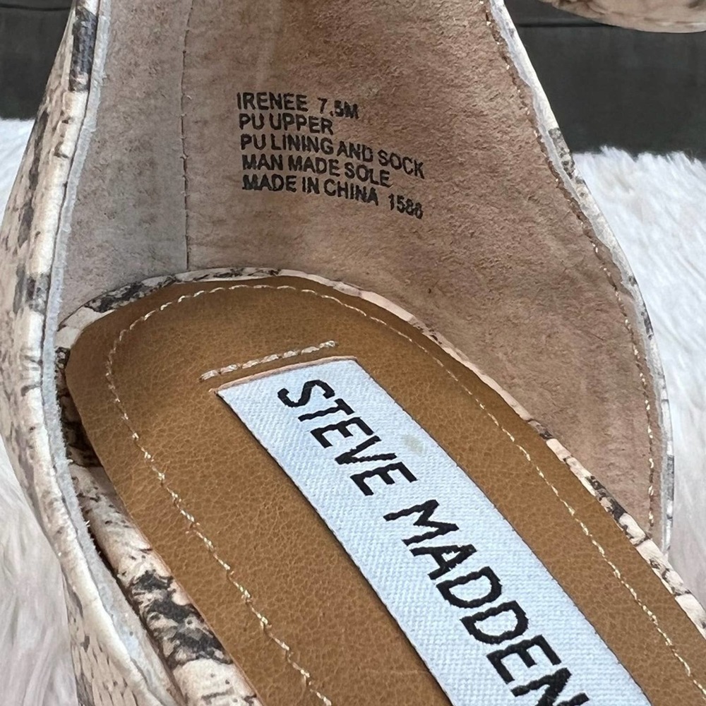 NWOT Steve Madden Irenee Ankle Strap Sandal Light Beige Snake 2" Heel Size 7.5 - Picture 7 of 9